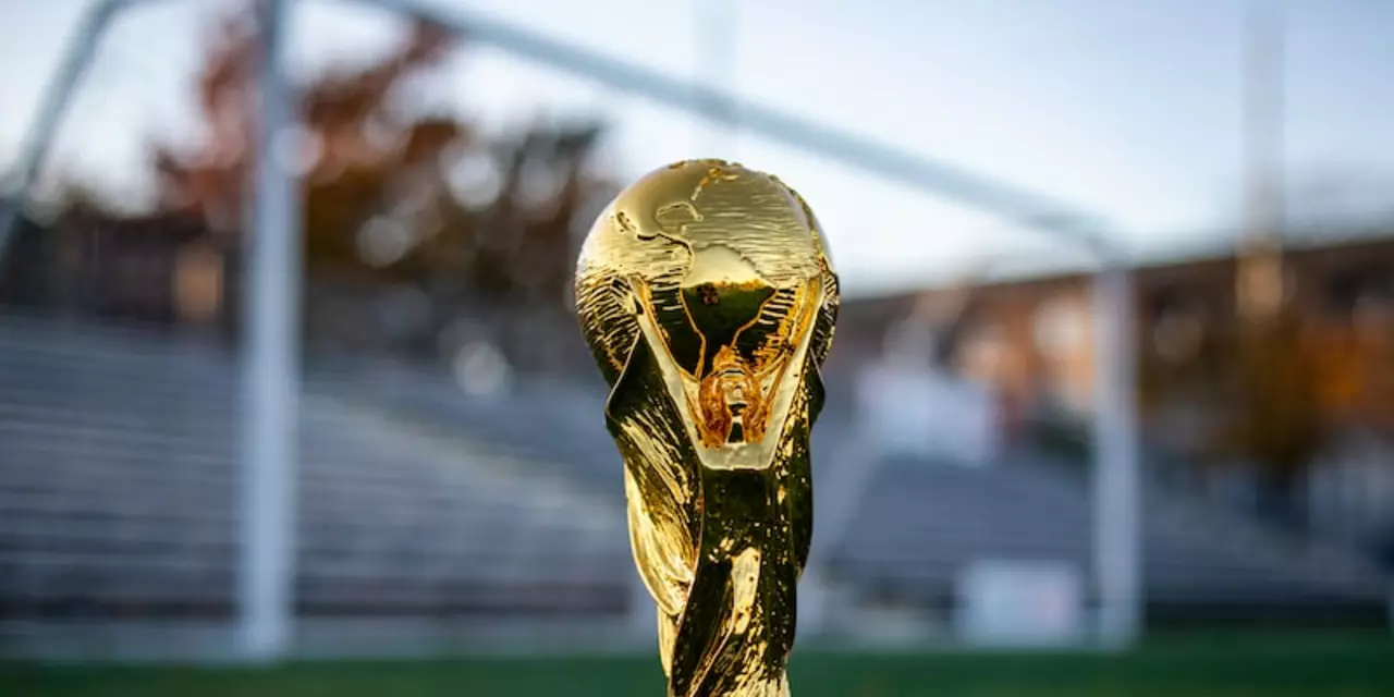 What would cause the Qatar 2022 World Cup to be cancelled?